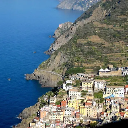 Charming In The Hills Surrounding La Spezia Bolano