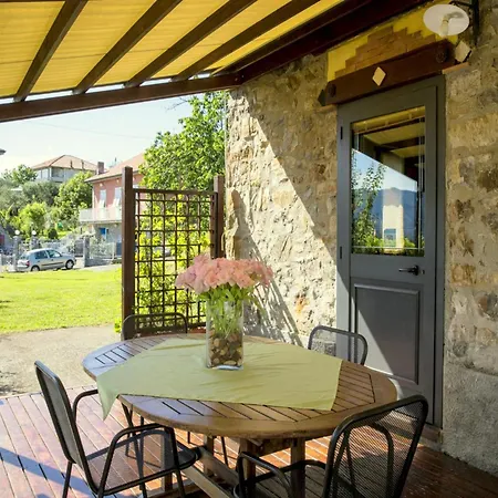 Charming In The Hills Surrounding La Spezia *