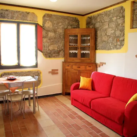 Casa de Férias Charming In The Hills Surrounding La Spezia Bolano